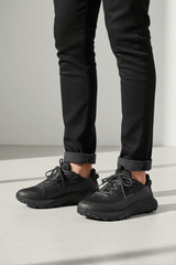 Motion Access Low Lace Up Sneaker - Runner