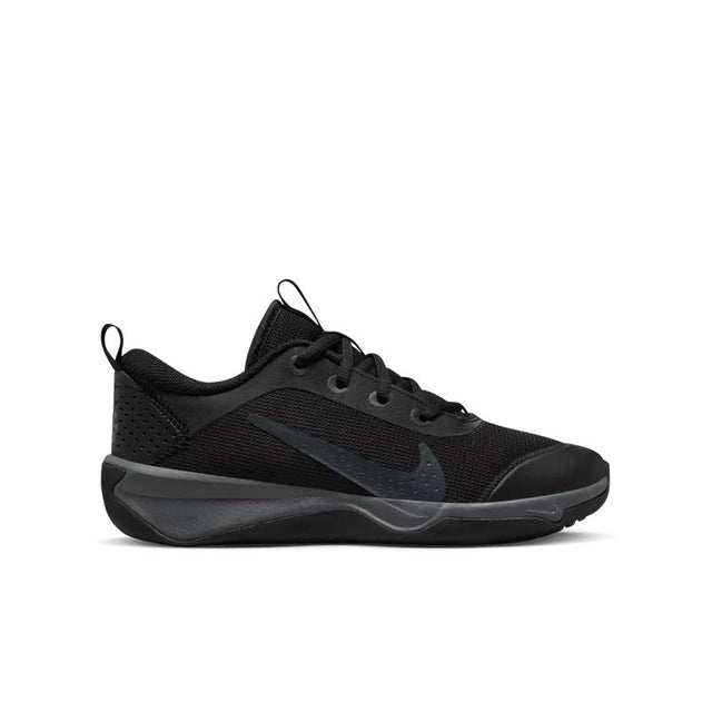 NIKE OMNI MULTI COURT GS - Runner