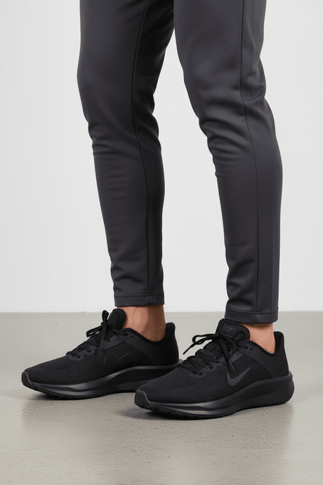 NIKE QUEST 6 - Runner