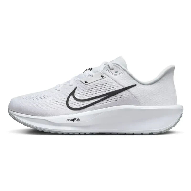 NIKE QUEST 6 - Runner