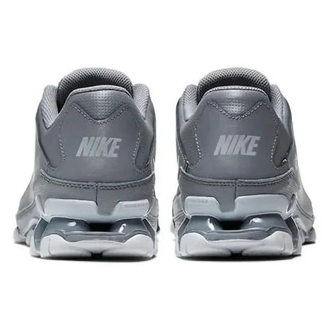 NIKE REAX 8 TR MESH - Runner