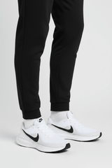 NIKE Revolution 8 Men's Road Running Shoes - Runner