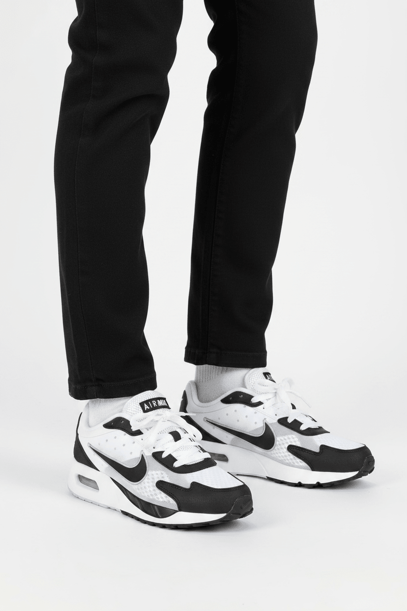 NIKE W Air Max Solo Sneakers NIW5 - Runner