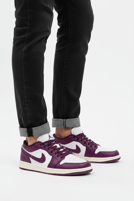 NIKE WMNS AIR JORDAN 1 LOW - Runner