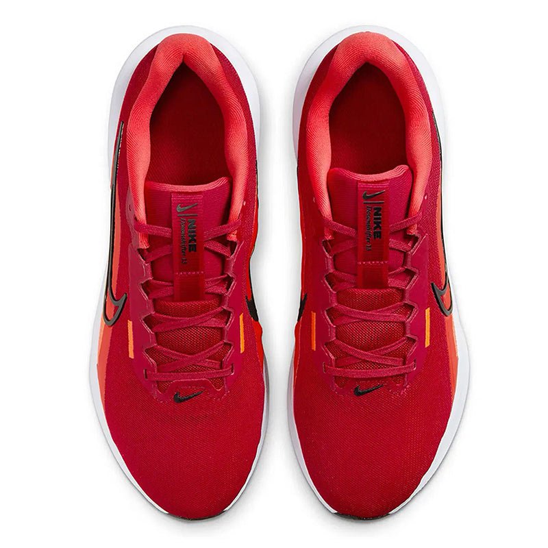NIKEDOWNSHIFTER13 - Runner