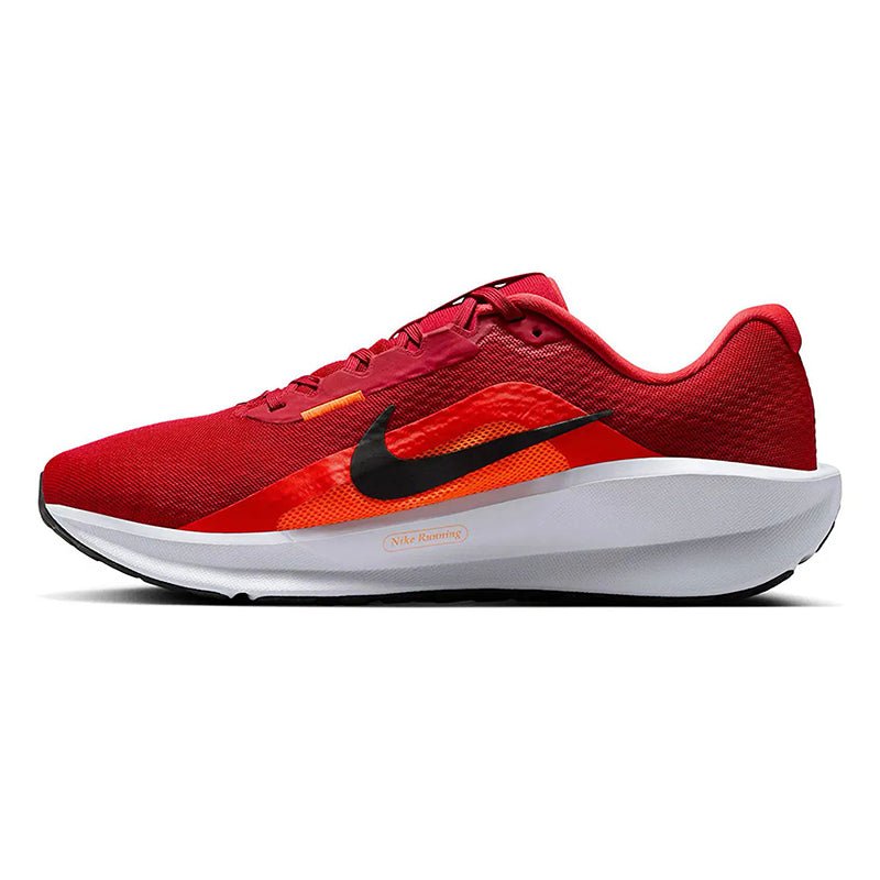 NIKEDOWNSHIFTER13 - Runner