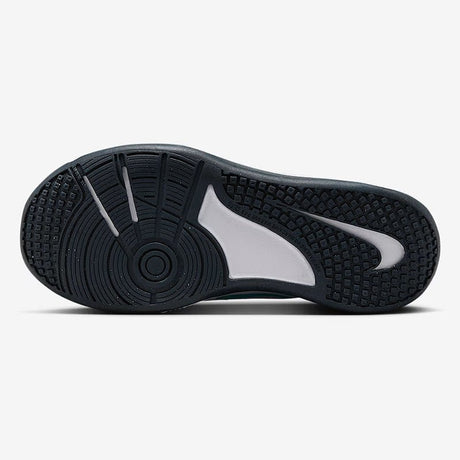 NIKEOMNIMULTI - COURTGS - Runner