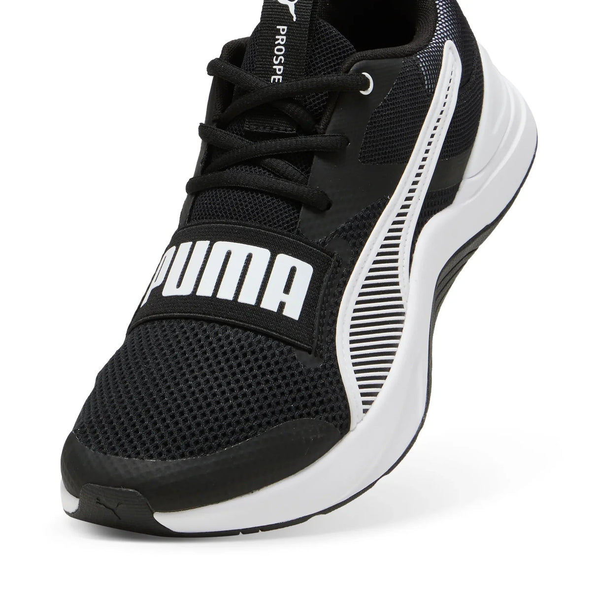 Prospect Training Shoes Men - Runner