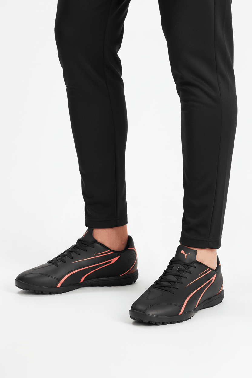 PUMAVITORIA TT Football Boots - Runner