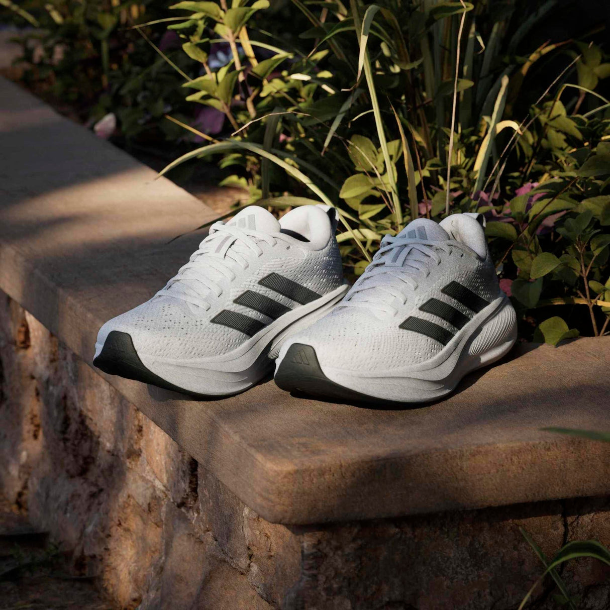 RESPONSE PACE RUNNING SHOES - Runner