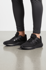 RESPONSE RUNNER U - Runner