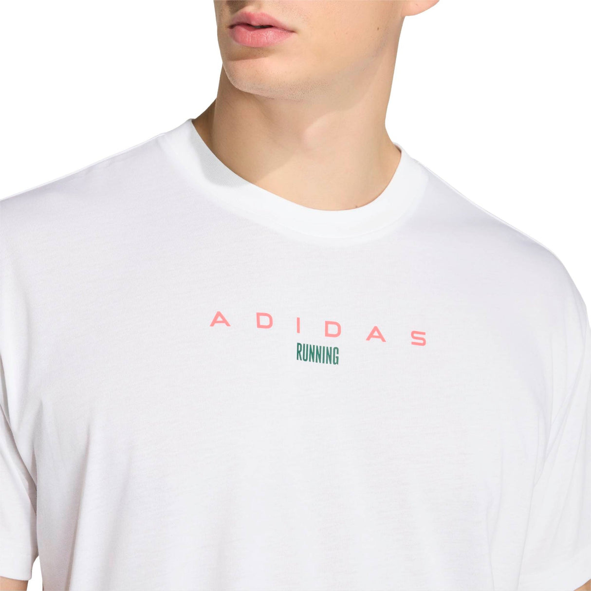 RUNNING DUBAI GRAPHIC T - SHIRT - Runner