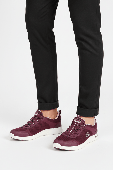 SKECHERS Arch Fit Refine - Her Ace 104391-PLUM SLIP-ON SNEAKERS SKW150 - Runner
