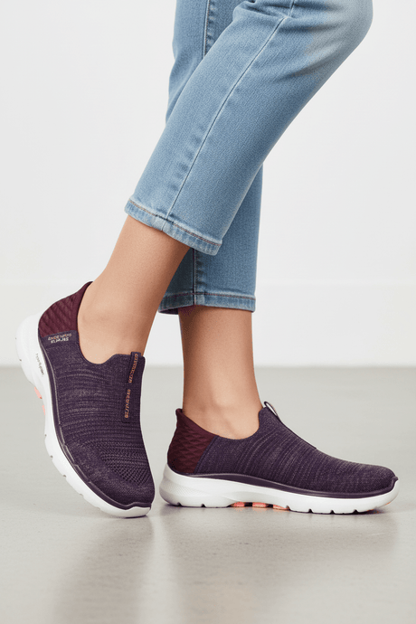 SKECHERS GO WALK 6 - FABULOUS VIEW SKW18 - Runner