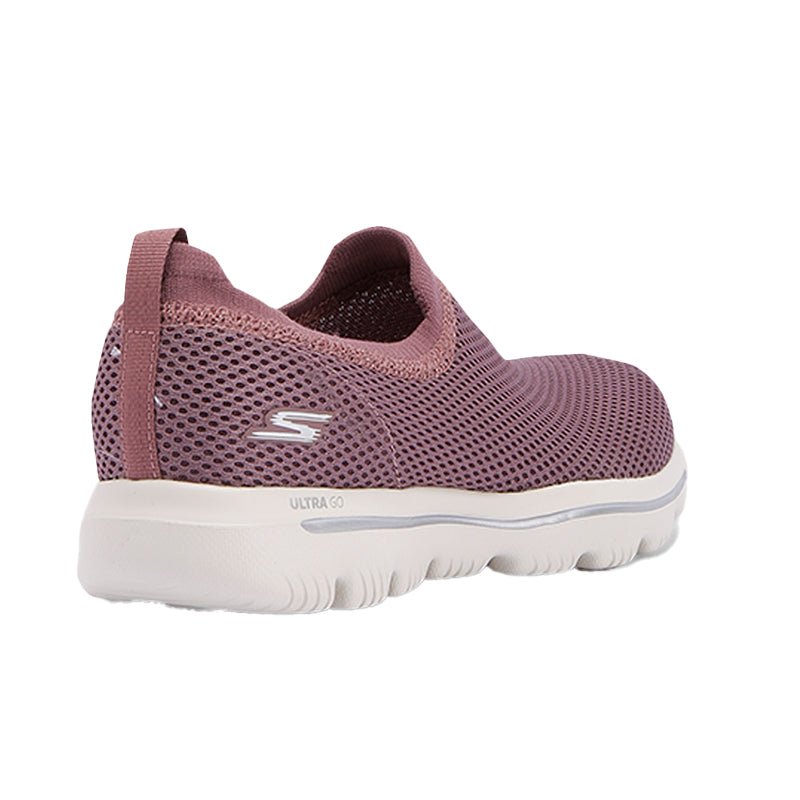 SKECHERS Go Walk Evolution Ultra Classy Slip - Ons SKW62 - Runner