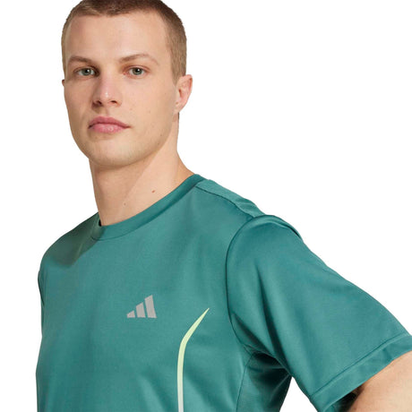Tech Apparel T-Shirt - Runner