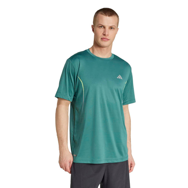 Tech Apparel T-Shirt - Runner