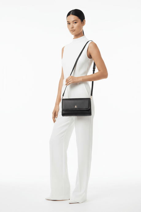 TOMMY HILFIGER MONOPLAY FLAP TB174 - Runner