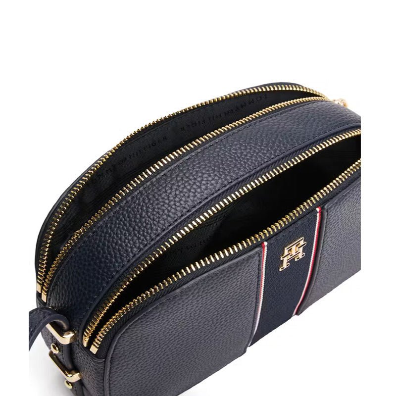 TOMMY HILFIGER Textured Camera Bag TB149 - Runner