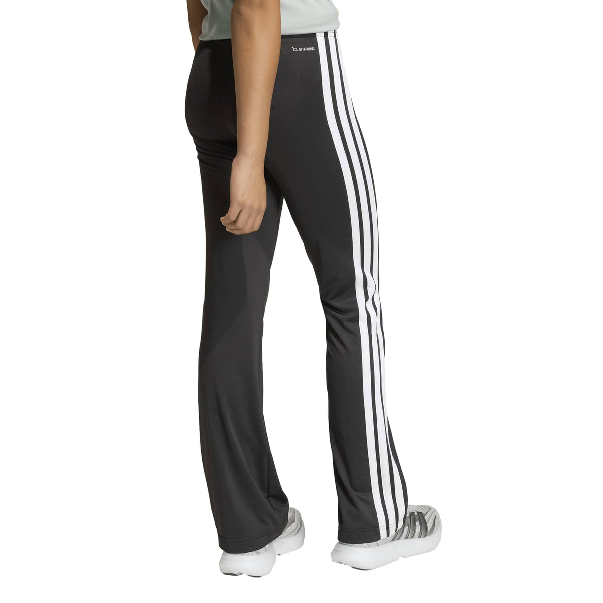 Train Essentials 3 - Stripes Flared Leggings - Runner