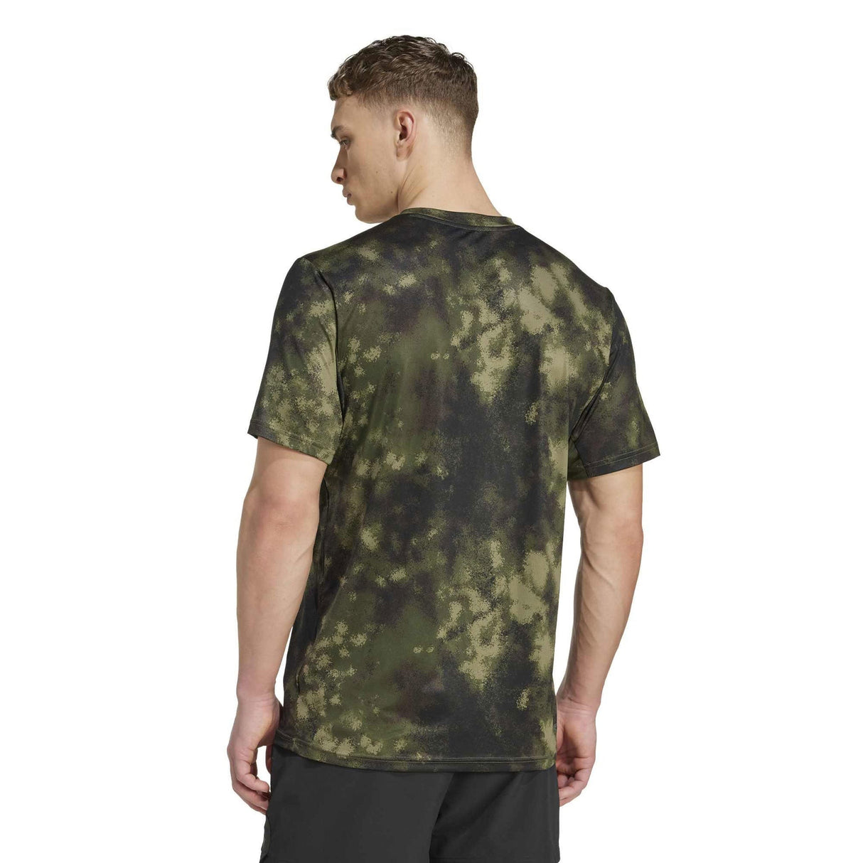 Train Essentials Seasonal All Over Print T-Shirt - Runner