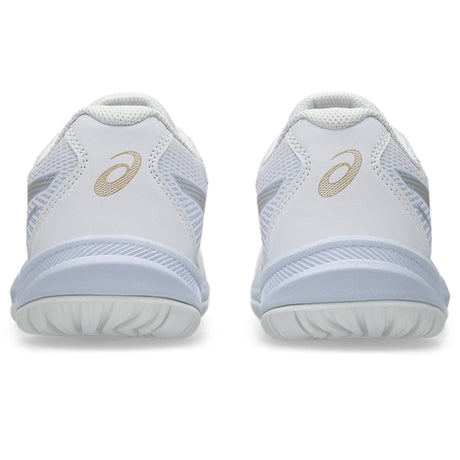 Upcourt 6 Grade School Sports Shoes - Runner