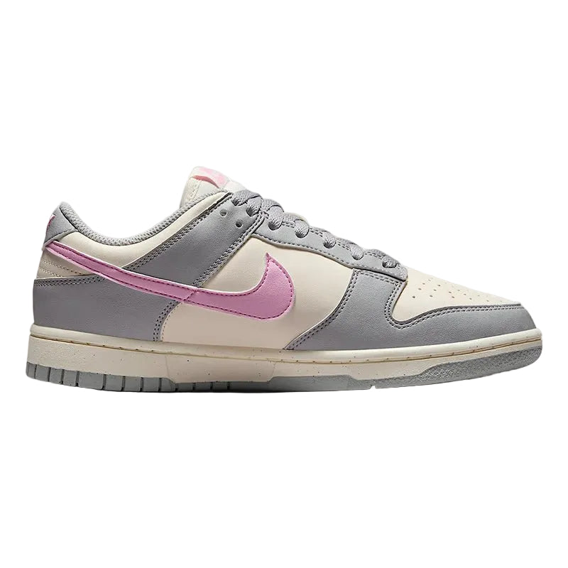 W NIKE DUNK LOW NEXT NATURE - Runner