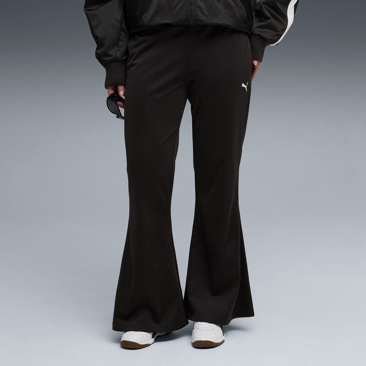 Wardrobe Essentials Flared Pants Women - Runner