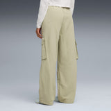 WARDROBE Essentials Relaxed Woven Cargo Pants Women - Runner