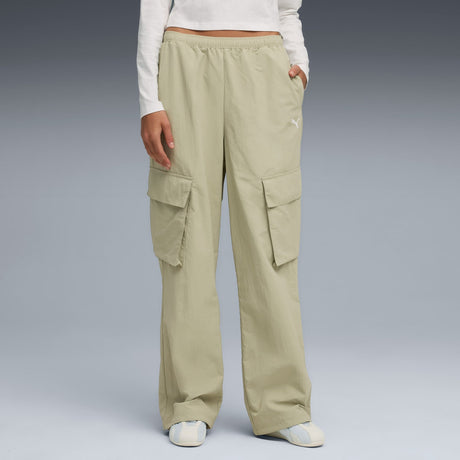 WARDROBE Essentials Relaxed Woven Cargo Pants Women - Runner
