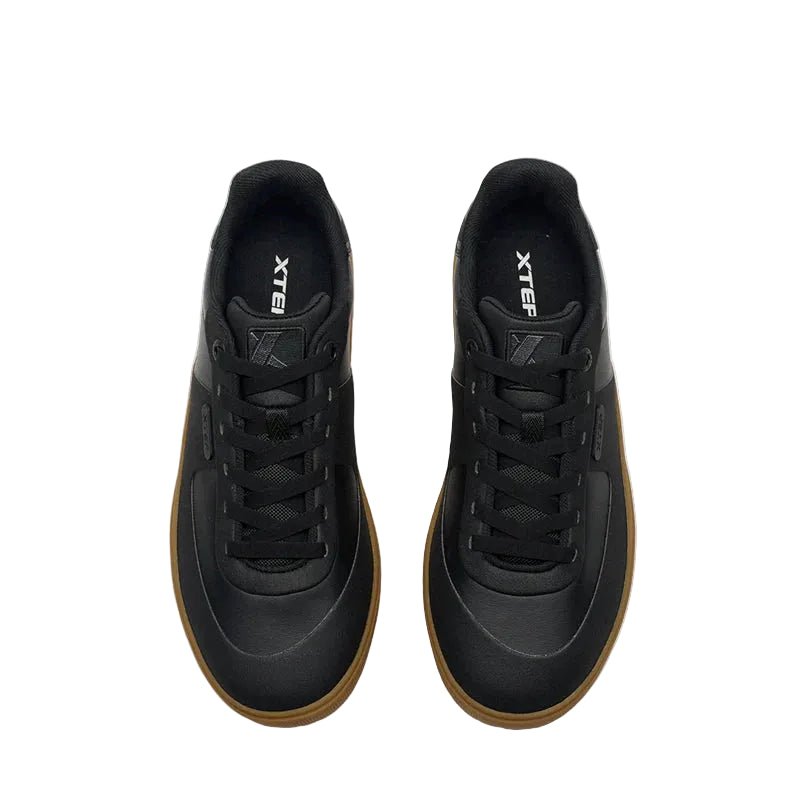 XTEP Men's Skateboarding Shoes Black310011 - 5 XEM3 - Runner