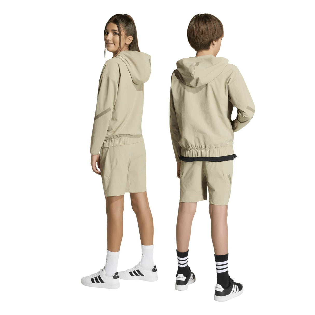 Z.N.E. WOVEN TRAVEL SHORTS - Runner